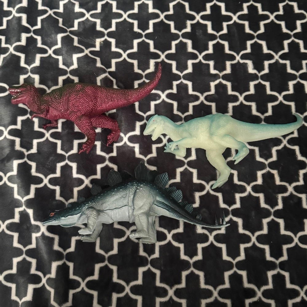Vintage Imperial Dinosaur Action Figure Lot T-Rex Stegosaurus Glow In The Dark